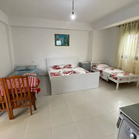 Feriz Vukaj Quarto em Acomodações Particulares *